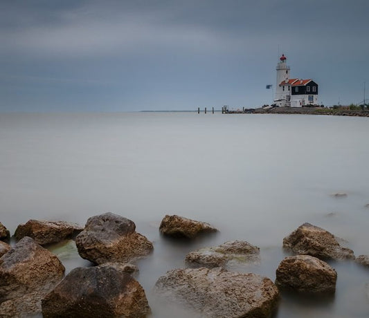 Vuurtoren | Het Paard van Marken | Menno Schaefer | Art & Pictures Gallery